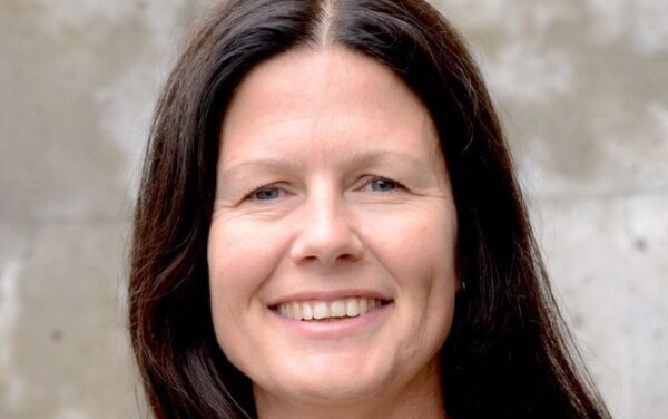 Inviterer til teologileir for grublende ungdom