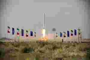 USA truer Iran etter satellittoppskyting
