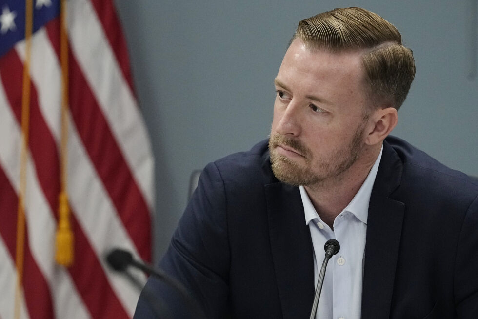 NY LOV: Ansvarlig for statens offentlige skoler, Ryan Walters, gir nå klar beskjed om at det skal være Bibler i alle klasserom i staten Oklahoma.
 Foto: NTB/AP