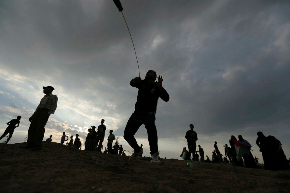 Voldelig demonstrasjon på grensen mellom Israel og Gaza.
 Foto: Majdi Fathi/TPS