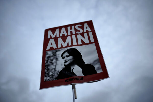 I dag er det to år siden Mahsa Aminis død i Iran