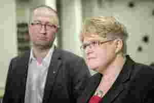 – Det er ikke noe rop i folket etter Venstres livssyns-nøytralitet