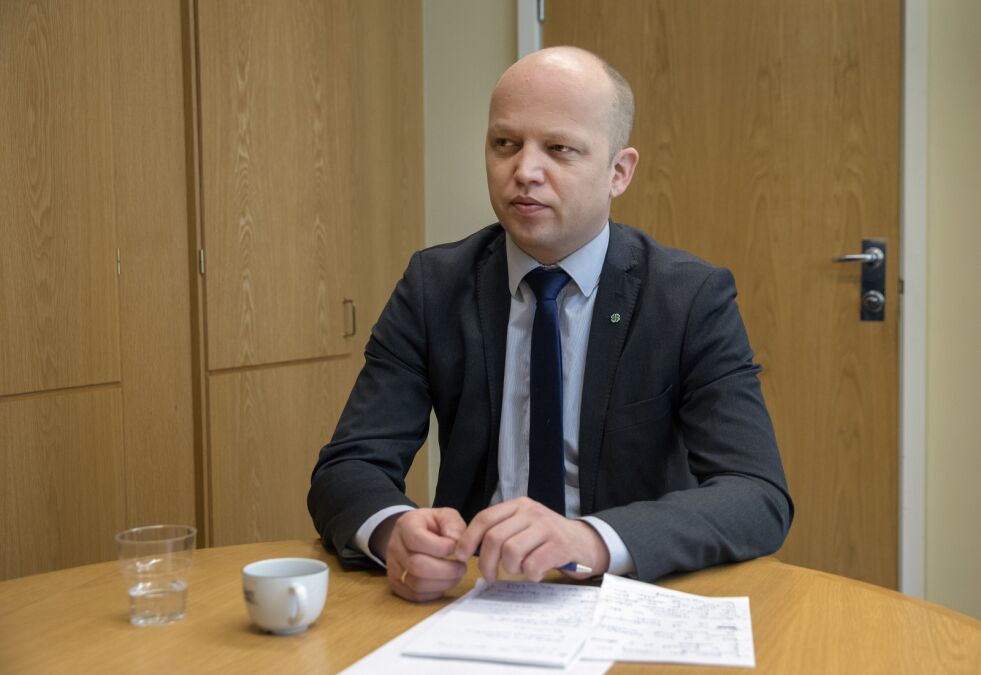 Sp-leder Trygve Slagsvold Vedum mener Arbeiderpartiet bør snu om Acer. Foto: Ole Berg-Rusten / NTB scanpix