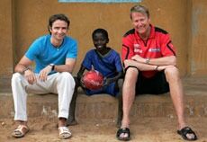 Presidenten gjorde ære på «Fotball for Afrika»