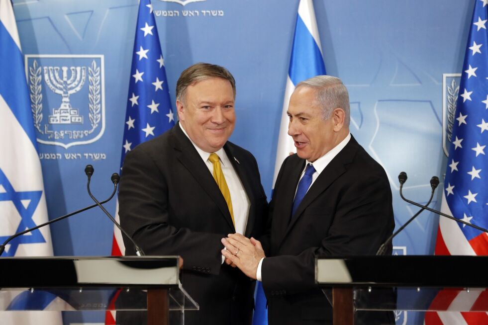 USAs utenriksminister Mike Pompeo sammen med Israels statsminister Benjamin Netanyahu. Foto: Thomas Coex, AFP via AP / NTB scanpix
