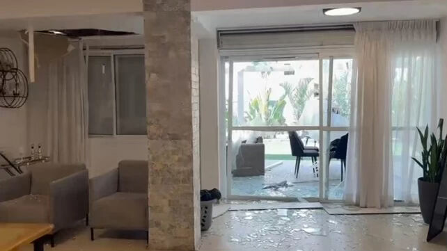 Skaden på Saada-familiens hus i Akko.
 Foto: Privat