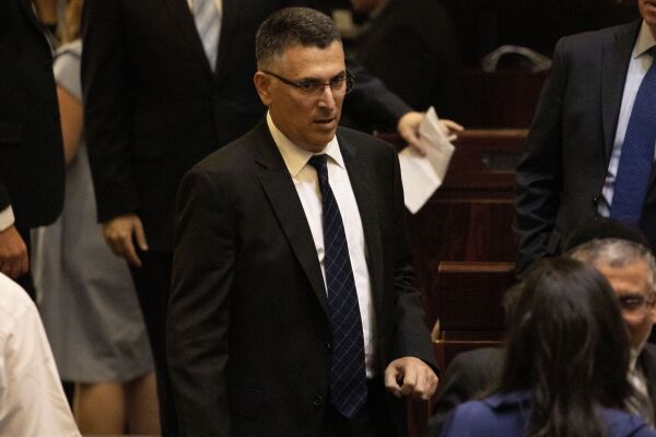 Saar vil overta Likud