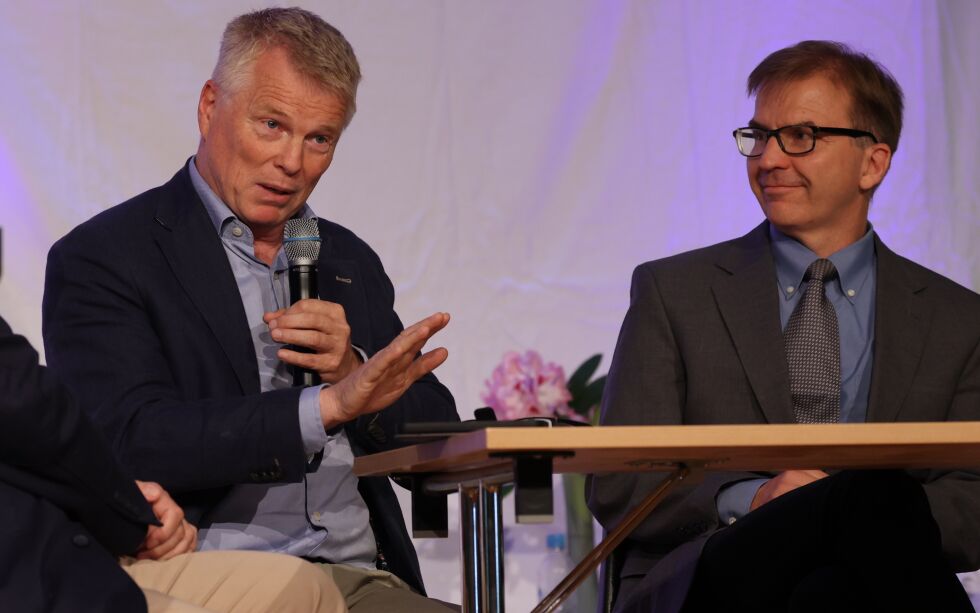 PANELDEBATT: Ola Grytten (t.v.) og Sigurd Grindheim.
 Foto: Eli Bondlid