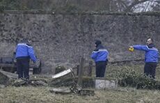 Fem franske ungdommer arrestert for gravskjending