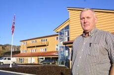 Danielsen søkjer om barneskule