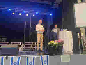 – Et totalt kulturgap er hovedproblemet