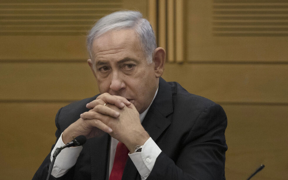 Benjamin Netanyahu er nå utskrevet fra sykehuset etter å ha blitt dårlig mens han feiret Yom Kippur.
 Foto: Maya Alleruzzo/Ap/NTB