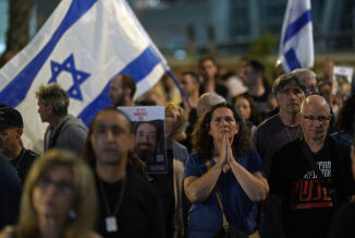 13 israelske og 4 utenlandske gisler er frigitt