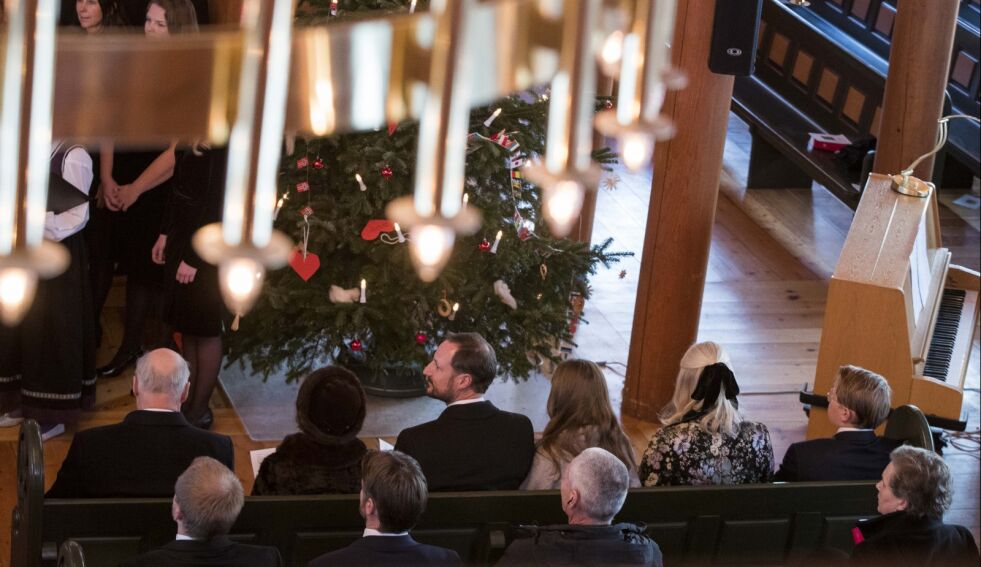 Kongefamilien på julegudstjeneste i Holmenkollen kapell 1. juledag. Illustrasjonsfoto: NTB Scanpix