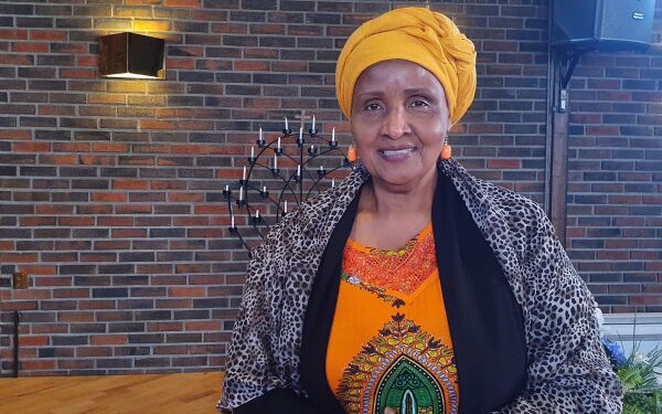 Ikkevoldsprisen 2021 går til Safia Abdi Haase