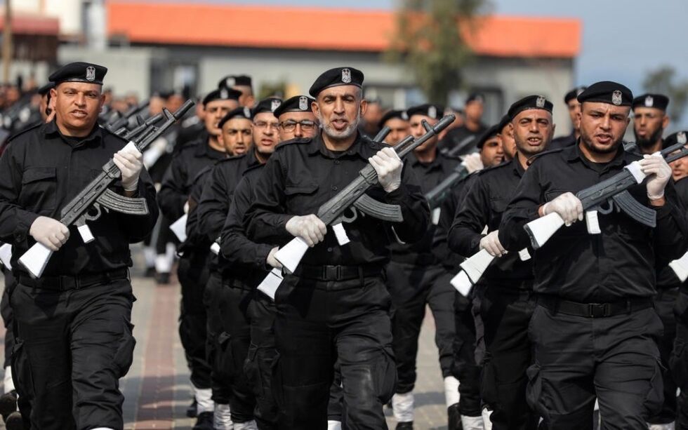 Medlemmer av de palestinske sikkerhetsstyrkene som er lojale mot terrororganisasjonen Hamas. Illustrasjonsfoto.
 Foto: Majdi Fathi/TPS