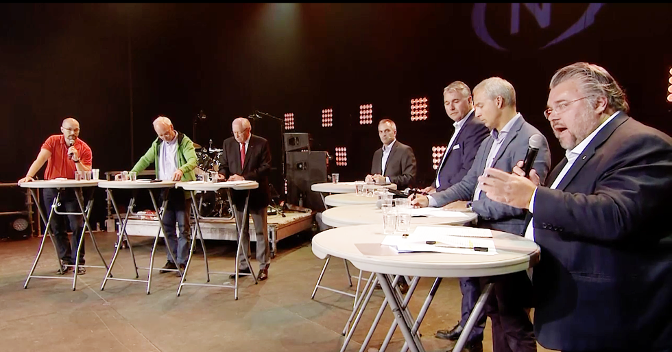 TV Visjon Norge inviterte til politisk debatt under sommerstevnet sitt.
 Foto: Skjermdump fra TV Visjon Norge