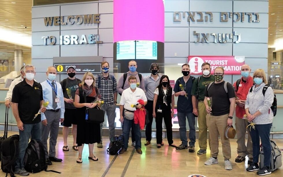 Den første gruppen med fullvaksinerte turister kom til Israel i slutten av mai. Nå stenges grensene igjen for turister, på grunn av raskt økning i koronasmitte.
 Foto: Michael Dimenstein/GPO/TPS