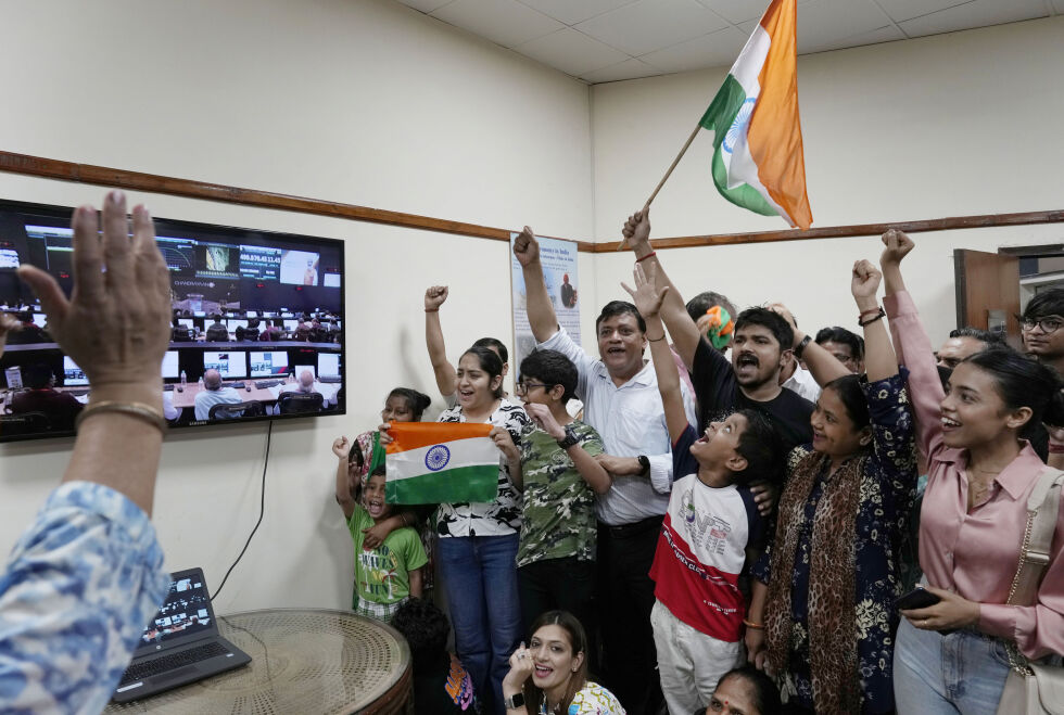India har gjennomførte en vellykket månelanding 23. august 2023.
 Foto: AP Photo/Manish Swarup/NTB
