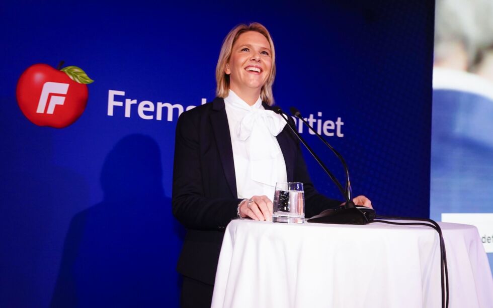 Frp-leder Sylvi Listhaug taler på partiets valgvake i Oslo.
 Foto: Foto: Terje Pedersen / NTB
