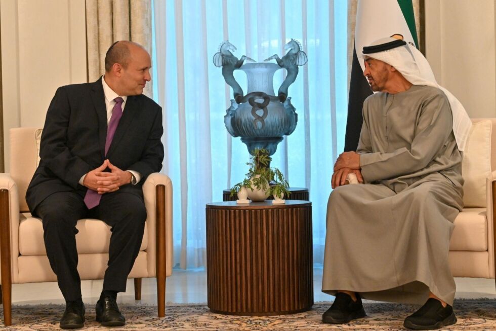 Israels statsminister Naftali Bennett sammen med presidenten i De forente arabiske emirater, Sheikh Mohammed Bin Zayed.
 Foto: GPO, Israel