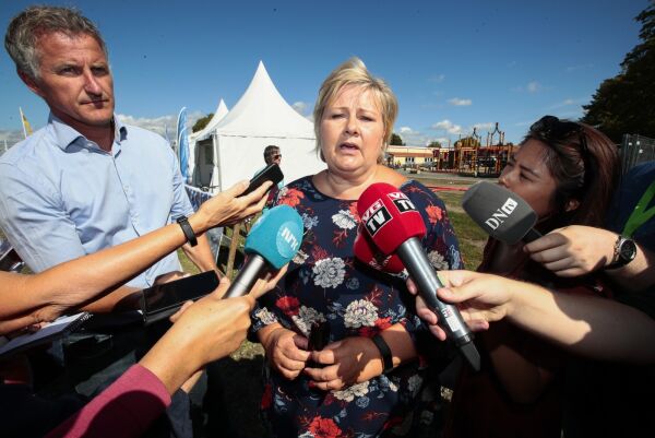 Opposisjonen venter på Solberg-svar om Sandberg