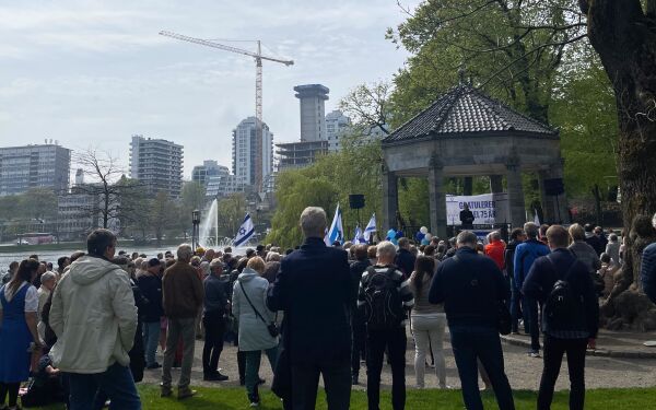 En feiring av Friheten 14. mai og 17. mai