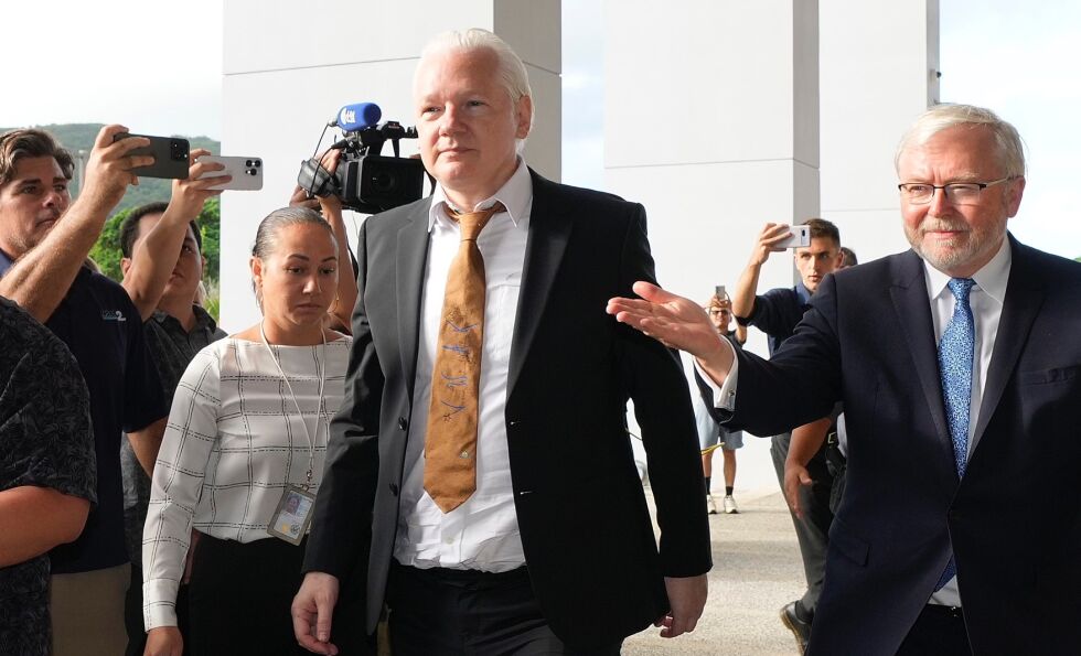 Wikileaks-grunnleggeren får fengselsstraff tilsvarende det han allerede har sonet. Det betyr at han er en fri mann.
 Foto: Eugene Hoshiko / AP / NTB