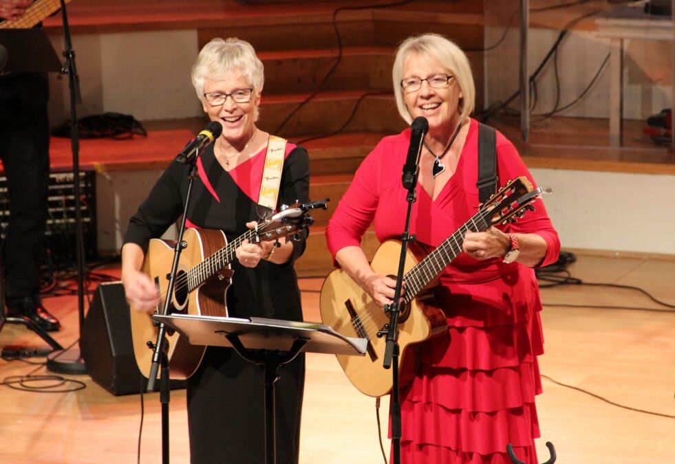 Trofast i tjenesten: Marit Stokken og Irene Krokeide Alnes har vært i tjeneste som sangevangelister siden 1974. Nå oppfordrer de flere til å holde møteuker.
 Foto: Arkiv