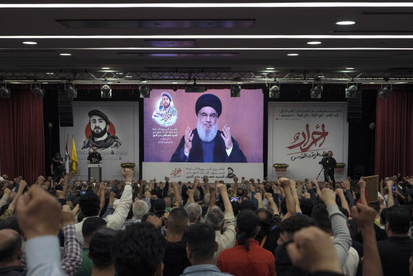 Hizbollah sier de har sendt droner mot israelsk militærbase