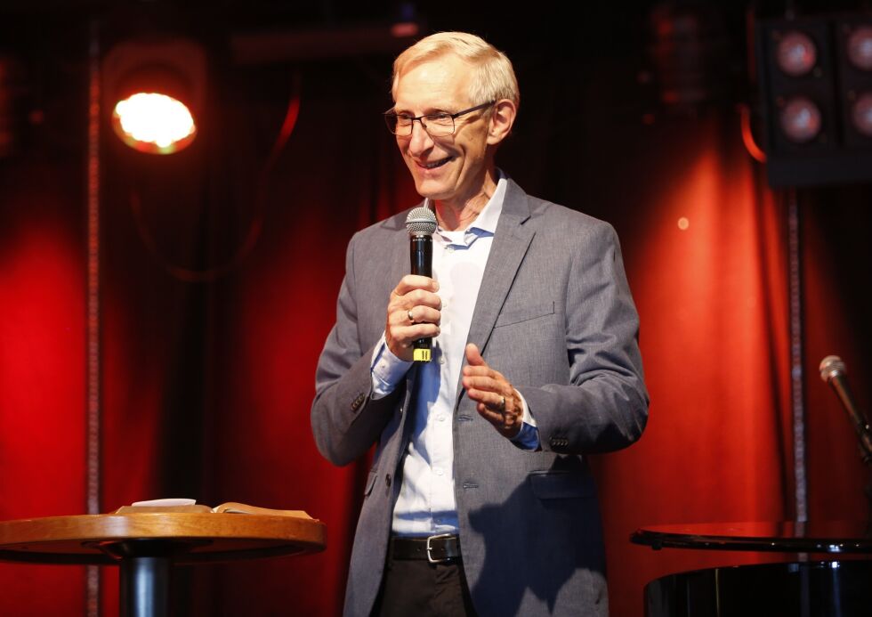 KAMELHÅRSKAPPE: Pastor Geir Johannessen i Kristiansand Misjonskirke fikk assosiasjoner til «kamelhårskappe og villhonning» av protestgeneral Svein Inge Olsens ønske om å rokke ved «status quo» i menighetslandskapet.
 Foto: Tor-Bjørn Nordgaard