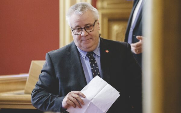 FrP engasjerer seg for Hvite busser