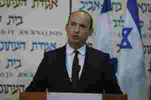 Bennett lover handlekraftig forsvar av Israel