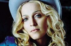 Madonna på Kabbala-besøk i Israel