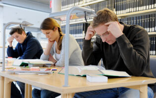 Stor forskjell på hvor studenter trives