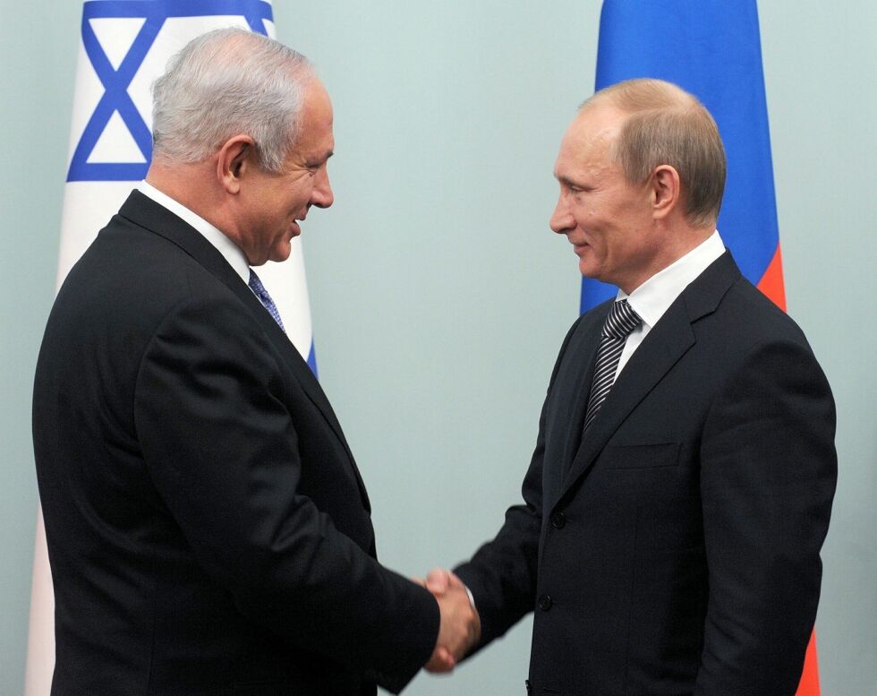 Israels statsminister Benjamin Netanyahu pleier et nært forhold til Russlands president Vladimir Putin. Israel er svært interessert i Russlands innvirkning på Iran.
 Foto: Avi Ohayon / GPO