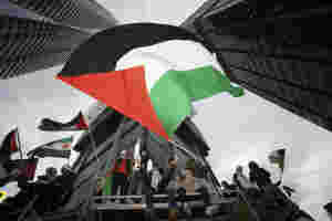 Høyre vil flagge med Palestina-flagget fra Oslo rådhus