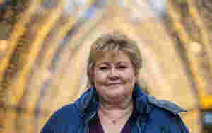 Erna Solberg er gjest i TV-sofaen i Live fra Bergen