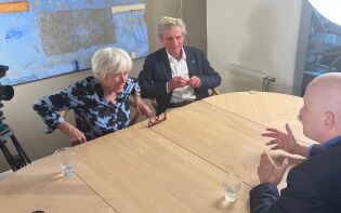 – Det går ikke an å ha 24 år gamle saksbehandlere som skal «synse» om foreldre er bra nok eller ikke