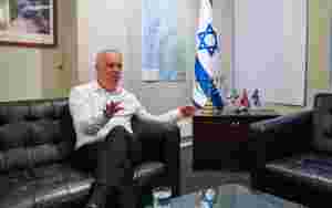 Israels ambassadør har vendt hjem for godt – stillingen er lyst ut