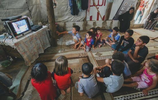 Vil utdanne flyktninger via kristen TV-kanal
