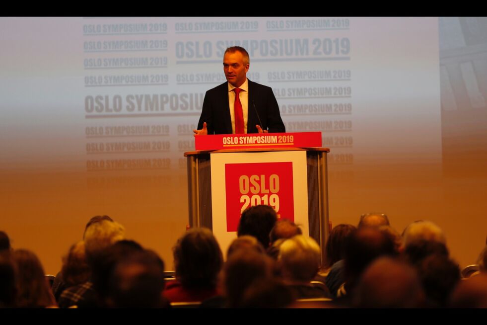 Bjarte Ystebø var første taler på Oslo Symposium 2019.
 Foto: Tor-Bjørn Nordgaard
