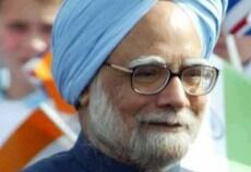 Over 60 drept og 100 såret i bombeattentater i India.