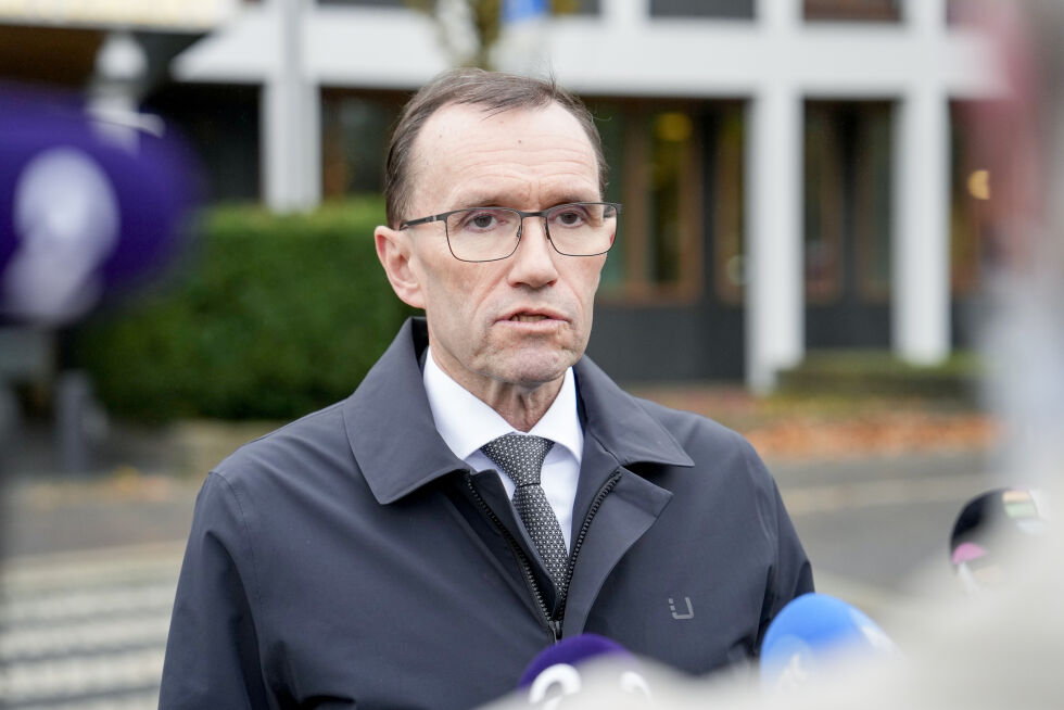 Utenriksminister Espen Barth Eide (Ap) utenfor UD.
 Foto: Beate Oma Dahle / NTB