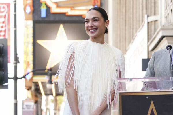 Skulle protestere mot Gal Gadot - ble møtt av dobbelgjenger