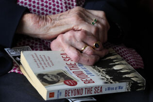 Christian Lamb har skrevet en bok om tiden sin som en «Wren» under andre verdenskrig, altså tilknyttet Women's Royal Naval Service (WRNS).
 Foto: Kirsty Wigglesworth / AP / NTB
