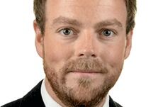 – Det skal ikke lønne seg å gå på trygd