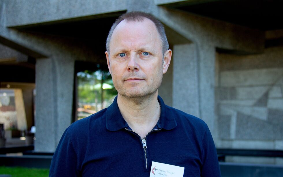Arne Helge Hansen, leder for menighetsrådet i Hammerfest Metodistkirke, sier det har vært en svært krevende prosess å melde menigheten ut av kirkesamfunnet han vokste opp i.
 Foto: Kjersti McElwee, KPK.