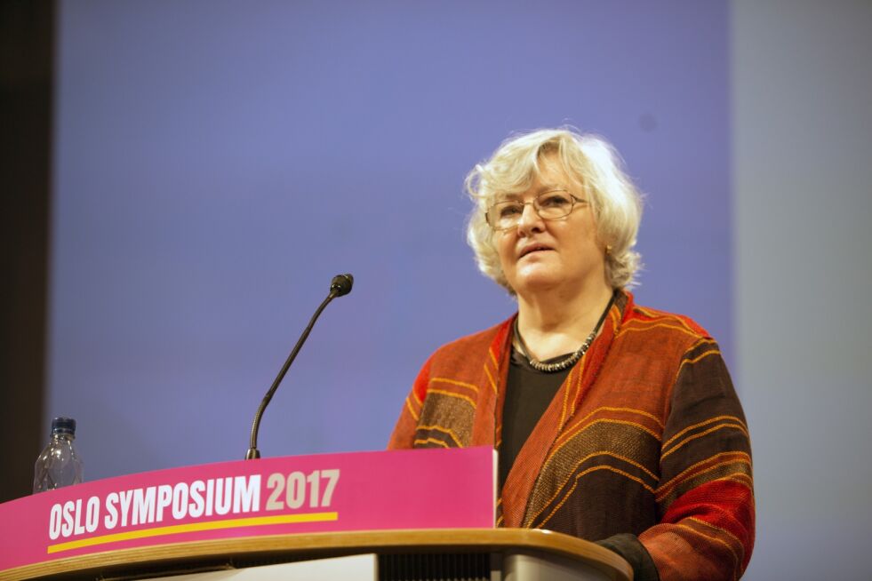 Nina Karin Monsen talte på Oslo Symposium 2017.
 Foto: Marion Haslien