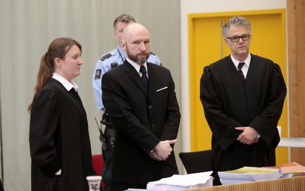 Statsadvokaten mener Breivik er for farlig til å slippes ut